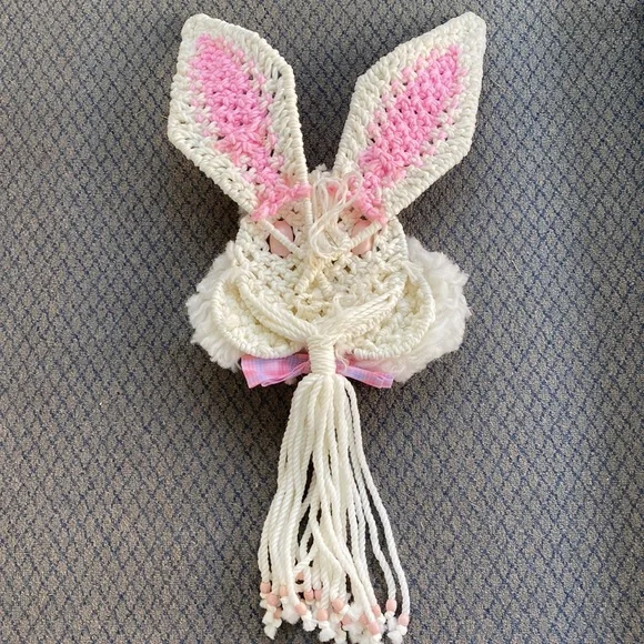 Easter Macrame Wall/Door Decor 70’s Vintage Easter Bunny - Picture 5 of 8
